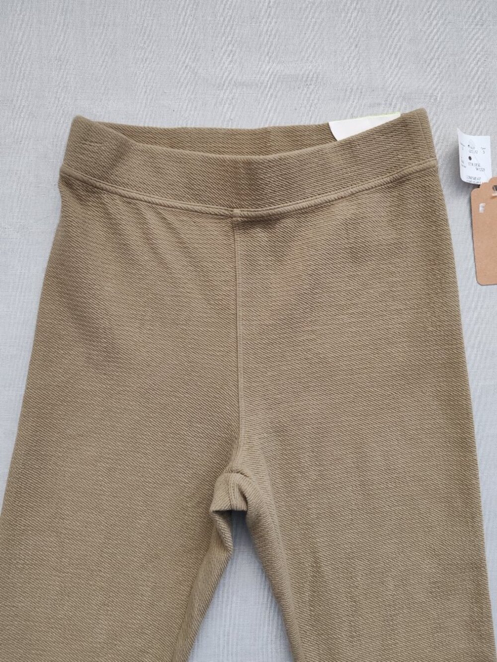 OFFLINE by Aerie Hi-Rise Flare Leggings Ribbed Textured Tan Brown Size M NWT - Picture 2 of 14
